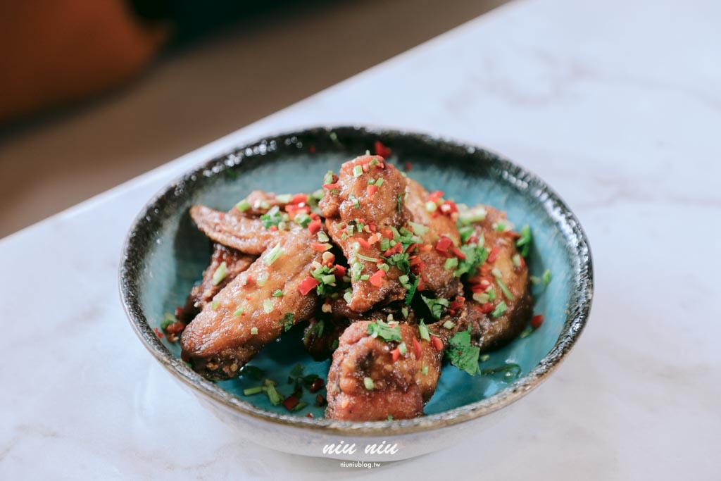 小琉球美食推薦｜柔意泰泰 Zoy Thai Thai：Google 4.6高評價必吃小琉球美食，最有靈魂的海島泰式料理(含2026最新菜單)