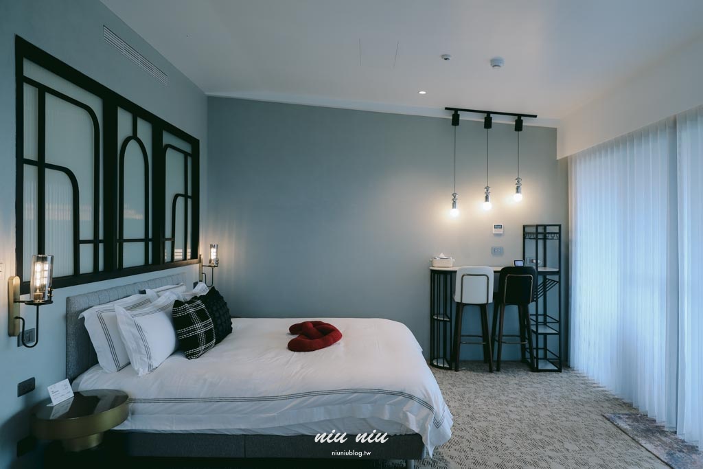 琉白覓旅觀海館Island X White Inn｜小琉球新開幕海景住宿開箱，船票機車套裝、微包棟、KTV電動麻將一次看