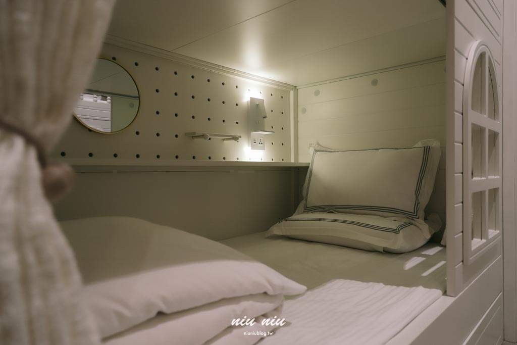 琉白覓旅觀海館Island X White Inn｜小琉球新開幕海景住宿開箱，船票機車套裝、微包棟、KTV電動麻將一次看