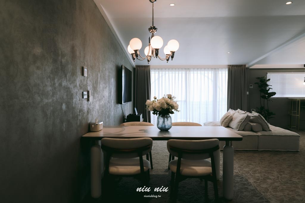 琉白覓旅觀海館Island X White Inn｜小琉球新開幕海景住宿開箱，船票機車套裝、微包棟、KTV電動麻將一次看